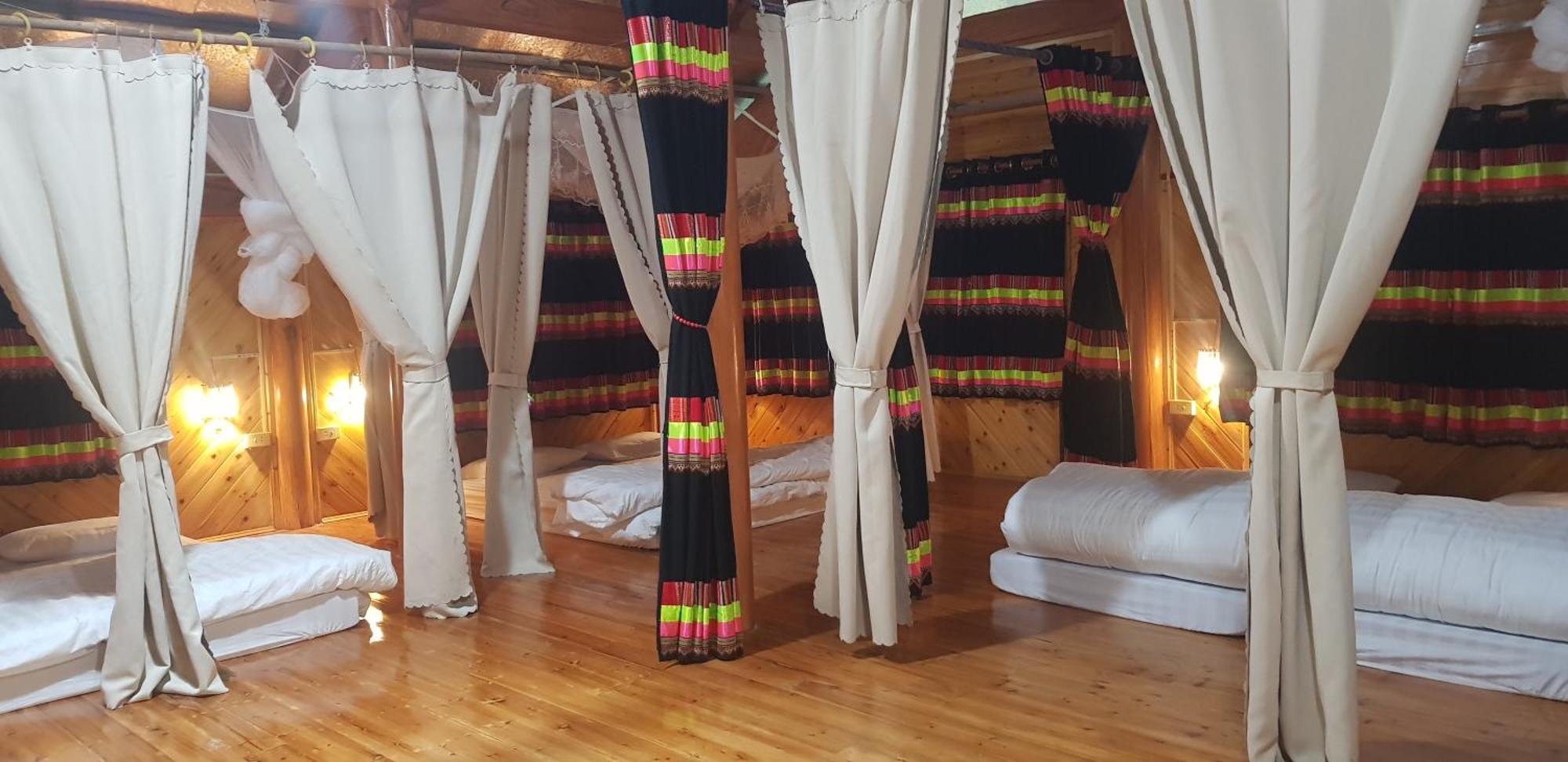 Bac Ha Threeland Homestay Exterior photo
